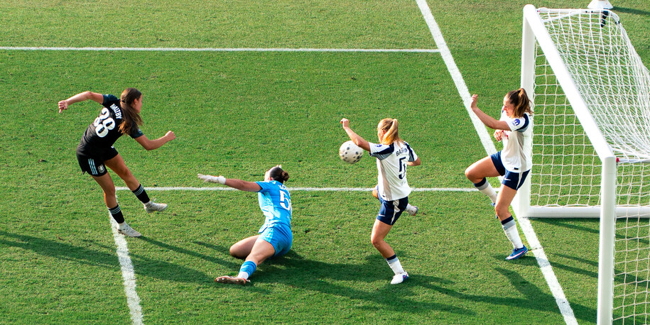 Amy and Nirali capture the best of World Sevens Football